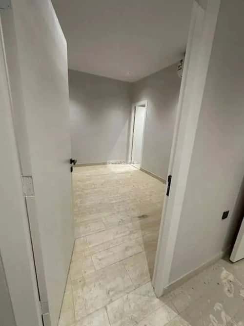 Apartment with 3 Bedrooms Qurtubah, East Riyadh, Riyadh