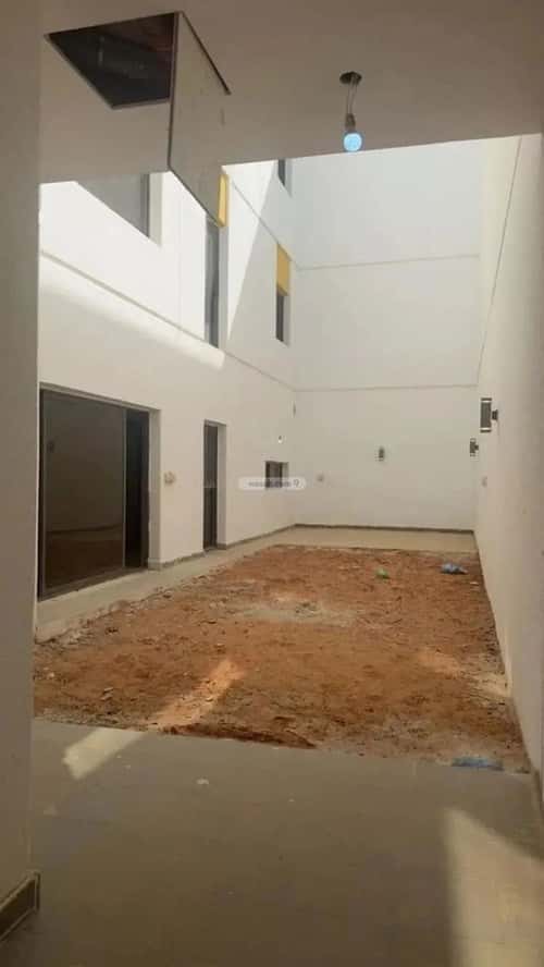 Villa 200 SQM Facing East with 4 Bedrooms King Khalid Int.Airport, North Riyadh, Riyadh
