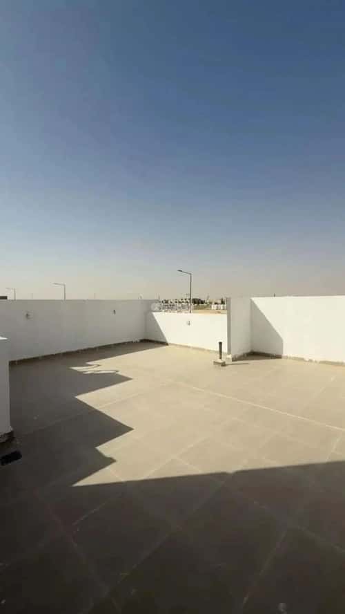 فيلا 200 متر مربع واجهة شرقية ب 4 غرف مطار الملك خالد الدولي، شمال الرياض، الرياض