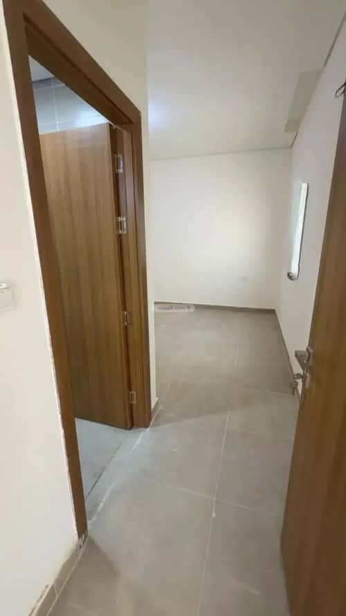 فيلا 200 متر مربع واجهة شرقية ب 4 غرف مطار الملك خالد الدولي، شمال الرياض، الرياض