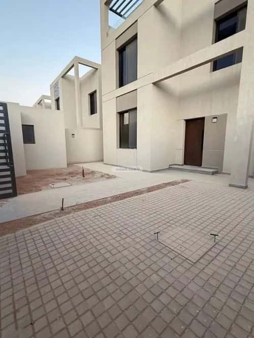 فيلا 300 متر مربع واجهة شمالية ب 5 غرف مطار الملك خالد الدولي، شمال الرياض، الرياض