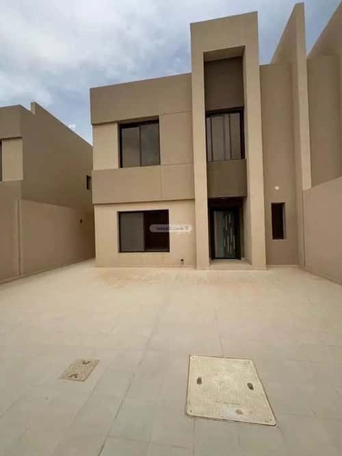 Villa 250 SQM Facing East with 5 Bedrooms King Khalid Int.Airport, North Riyadh, Riyadh