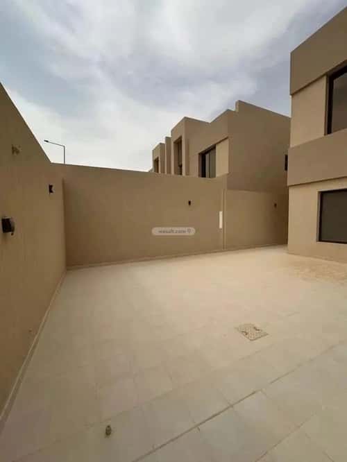 Villa 250 SQM Facing East with 5 Bedrooms King Khalid Int.Airport, North Riyadh, Riyadh