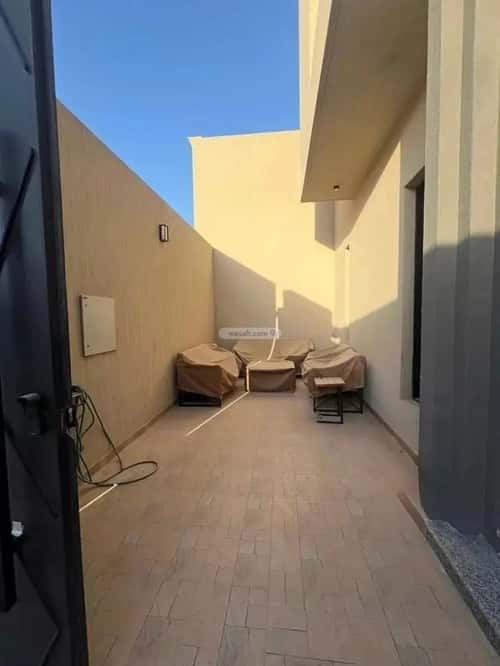 4 bedroom villa in Al Narjis