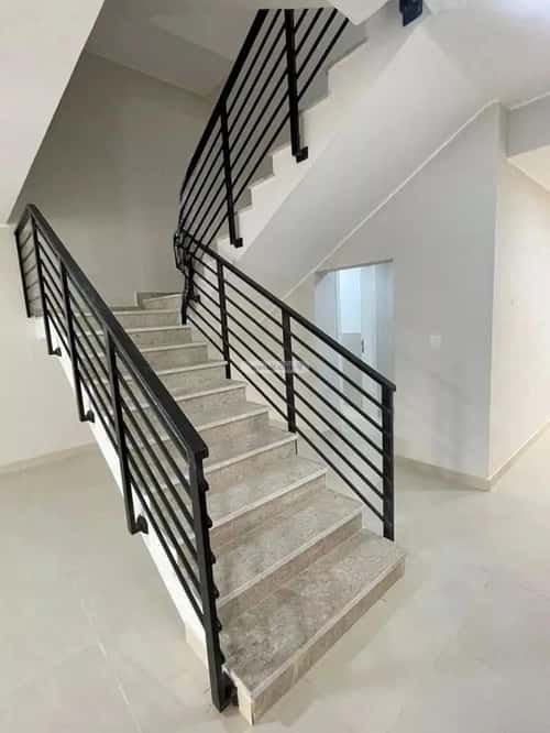 فيلا 250 متر مربع واجهة جنوبية ب 5 غرف مطار الملك خالد الدولي، شمال الرياض، الرياض