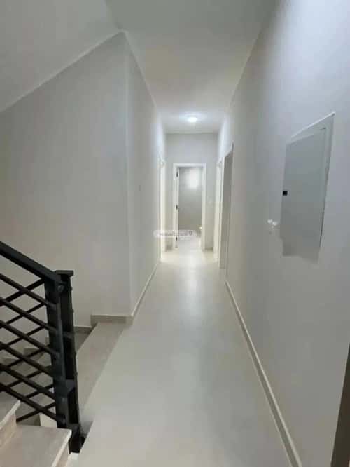 Villa 250 SQM Facing South with 5 Bedrooms King Khalid Int.Airport, North Riyadh, Riyadh