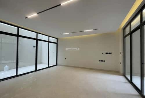 فيلا 270 متر مربع غربية على شارع 20م النرجس، شمال الرياض، الرياض