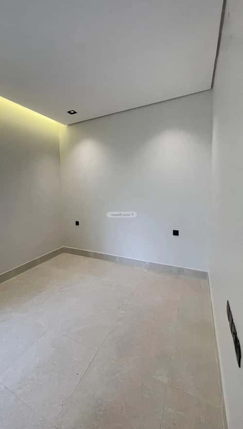 فيلا 270 متر مربع غربية على شارع 20م النرجس، شمال الرياض، الرياض