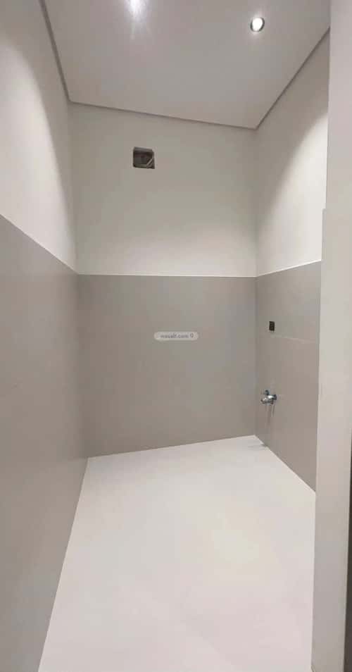 فيلا 312.5 متر مربع شرقية على شارع 20م النرجس، شمال الرياض، الرياض