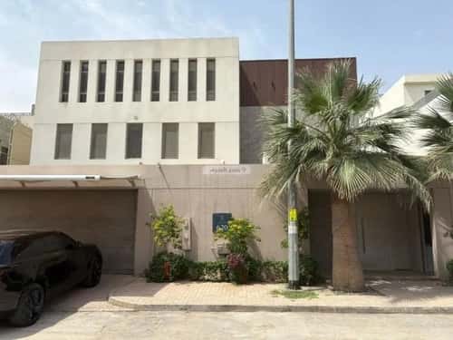 فيلا 500 متر مربع شرقية على شارع 18م النرجس، شمال الرياض، الرياض