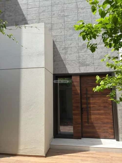 فيلا 500 متر مربع شرقية على شارع 18م النرجس، شمال الرياض، الرياض