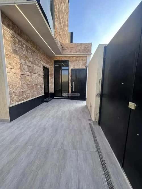 فيلا 258 متر مربع شمالية على شارع 18م النرجس، شمال الرياض، الرياض