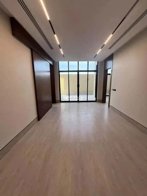 فيلا 258 متر مربع شمالية على شارع 18م النرجس، شمال الرياض، الرياض