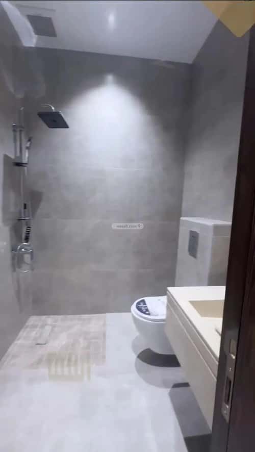 Apartment with 4 Bedrooms Al-Yarmuk, East Riyadh, Riyadh