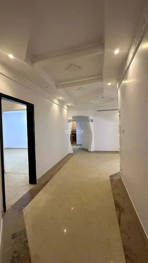 Floor 540 SQM with 8 Bedrooms Ishbiliyah, East Riyadh, Riyadh