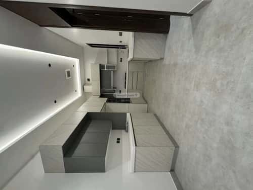 Apartment with 4 Bedrooms Al-Yarmuk, East Riyadh, Riyadh