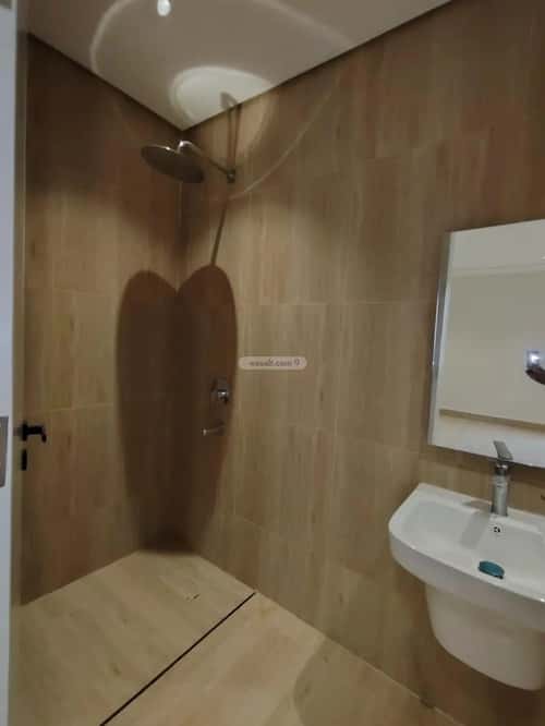 Apartment with 3 Bedrooms Al-Hamra, East Riyadh, Riyadh