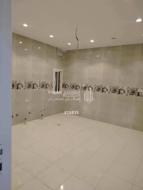 Apartment with 5 Bedrooms Haya Al-Ranoona, Madinah