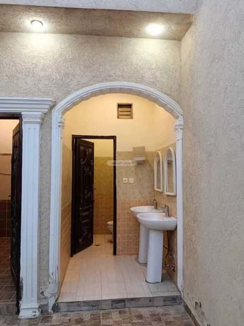 استراحة 600 متر مربع بغرفتين ظهره العودة غرب، الدرعية