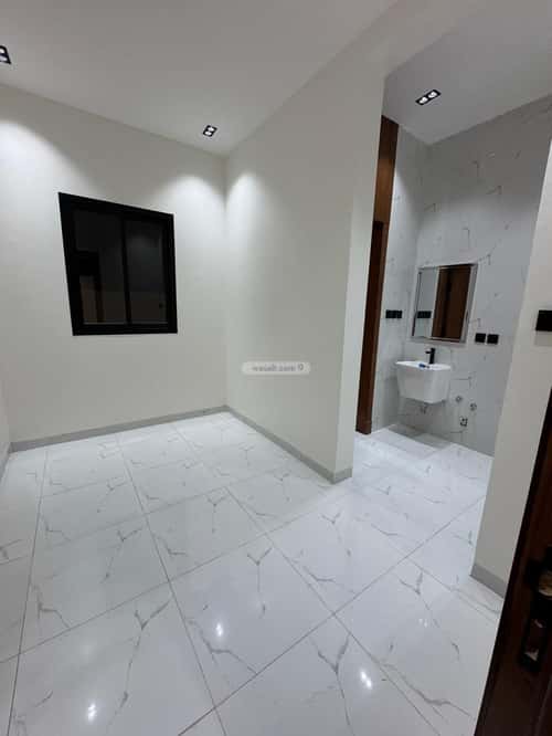 Villa 252 SQM Facing West on 20m Width Street Al-Khaleej, East Riyadh, Riyadh