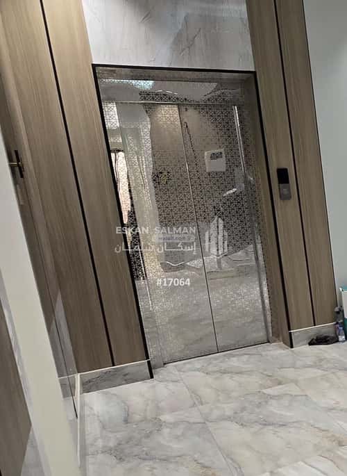 Apartment with 5 Bedrooms Al-Maizaliyah, East Riyadh, Riyadh