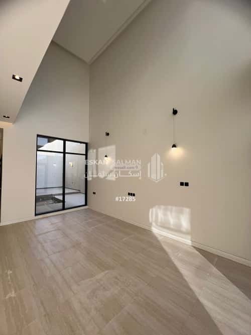 فيلا 375 متر مربع جنوبية على شارع 30م الإزدهار، بريدة