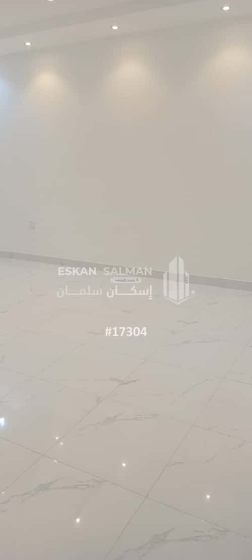 فيلا 386.67 متر مربع شمالية على شارع 15م الأخباب، الطائف