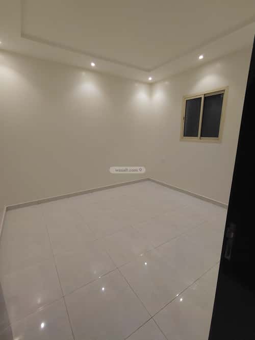 Apartment with 4 Bedrooms Al-Qairawan, North Riyadh, Riyadh