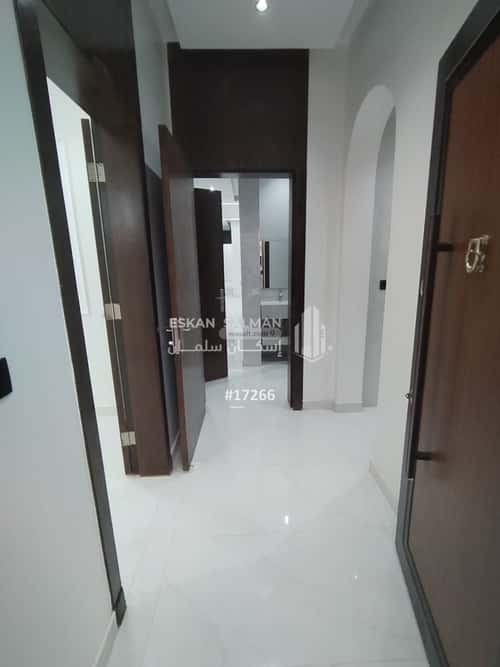 Floor 308 SQM with 5 Bedrooms Al Salam, Madinah