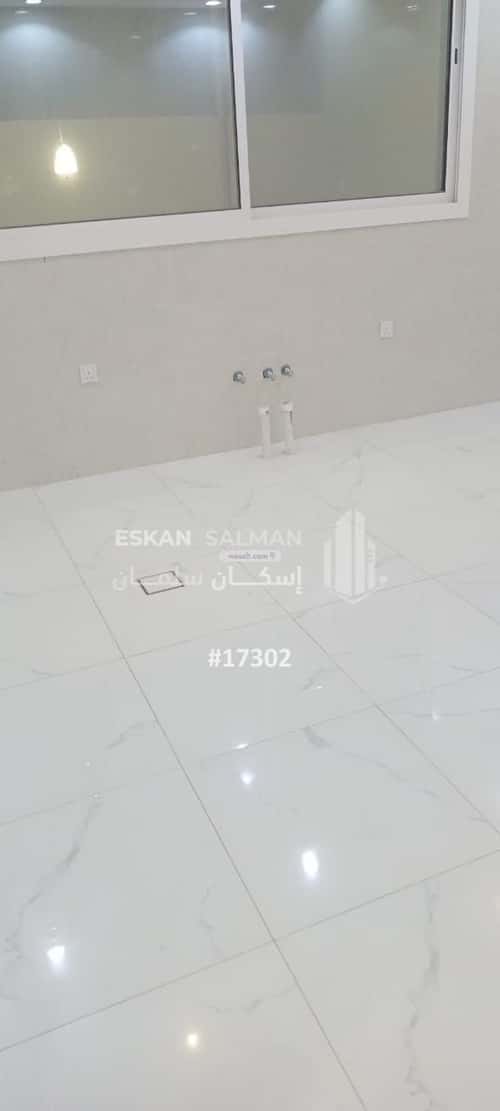 فيلا 386.67 متر مربع شمالية على شارع 15م الأخباب، الطائف