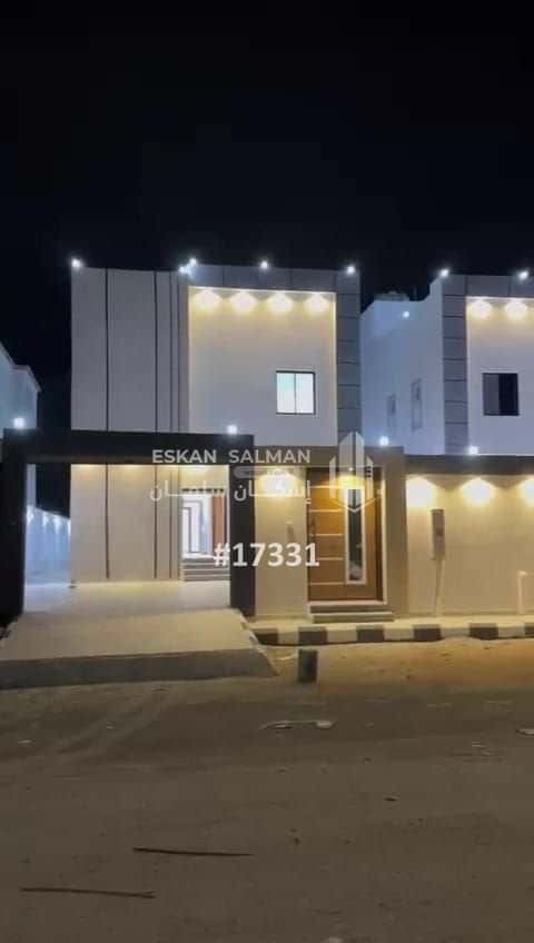 Villa 413 SQM facing East on 20m width street الروضة، نجران