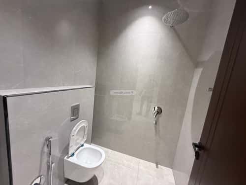 Floor 220.76 SQM with 5 Bedrooms Al-Muanisiyah, East Riyadh, Riyadh