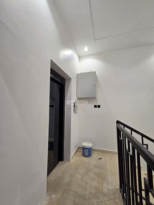 شقة ب 5 غرف عكاظ، جنوب الرياض، الرياض