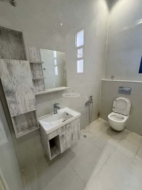 فيلا 200 متر مربع جنوبية على شارع 15م الأندلس، المزاحمية