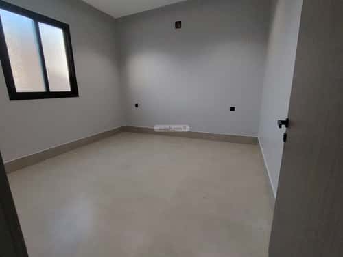 فيلا 200 متر مربع جنوبية على شارع 15م العريجاء الغربي، غرب الرياض، الرياض