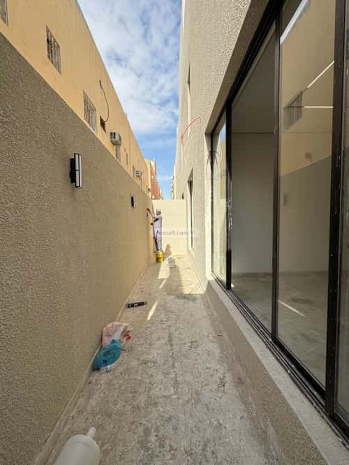 فيلا 264 متر مربع شرقية على شارع 18م النهضة، شرق الرياض، الرياض