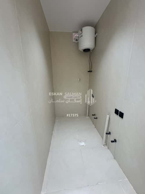 Villa 300 SQM Facing East on 20m Width Street Al-Khaleej, East Riyadh, Riyadh