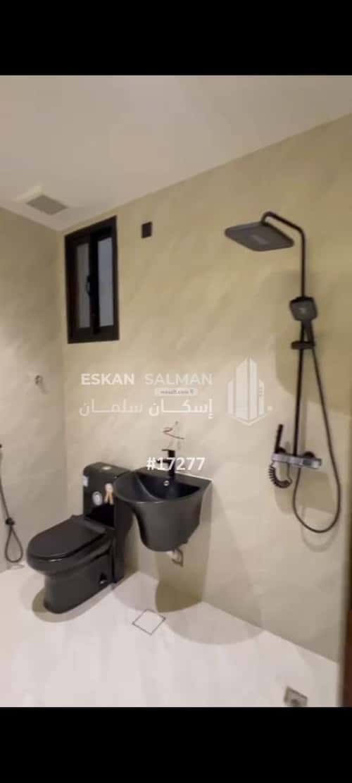 شقة ب 5 غرف الوسام، خميس مشيط