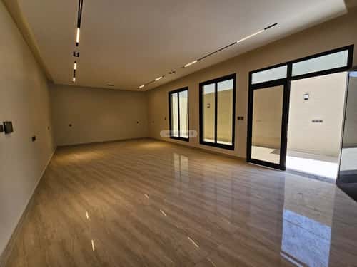 Villa 260.5 SQM Facing North on 15m Width Street Ar-Rimal, East Riyadh, Riyadh