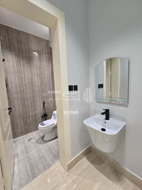 Apartment with 4 Bedrooms Al-Maizaliyah, East Riyadh, Riyadh