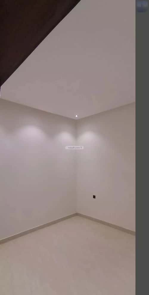 Floor 204 SQM with 5 bedrooms ديراب، غرب الرياض، الرياض