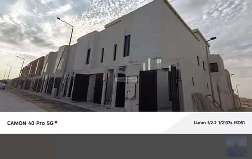 Villa 181 SQM facing East on 15m width street ديراب، غرب الرياض، الرياض
