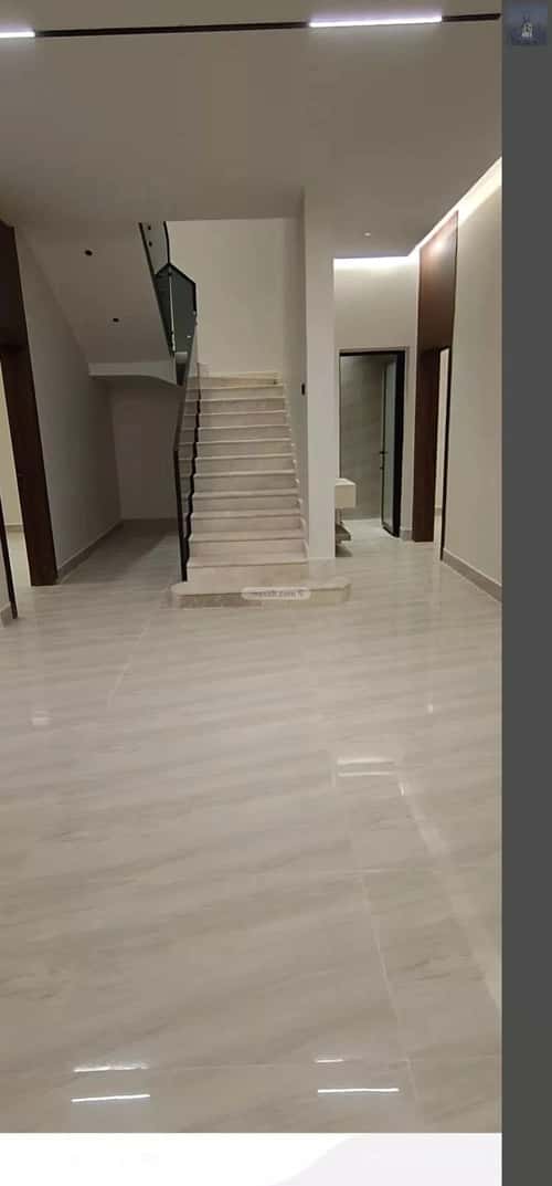 فيلا 182 متر مربع شرقية على شارع 15م Dirab, West Riyadh, Riyadh