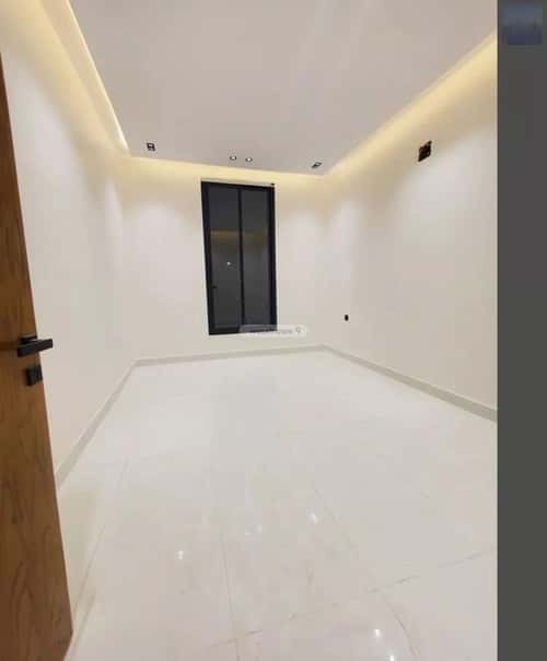 6 bedroom villa in Al Janadriyah