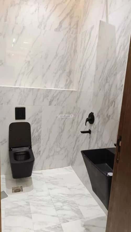 Apartment with 5 Bedrooms Al-Marwah, South Riyadh, Riyadh