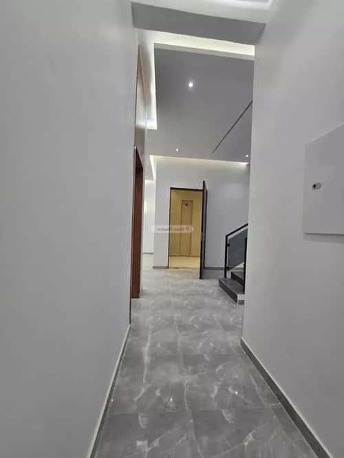 6 bedroom villa in Al Janadriyah