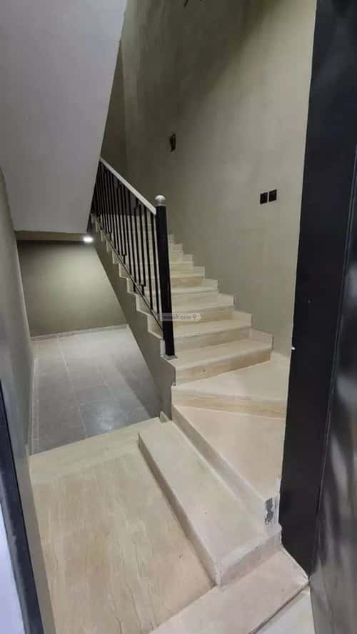 5 bedroom floor in Al Janadriyah