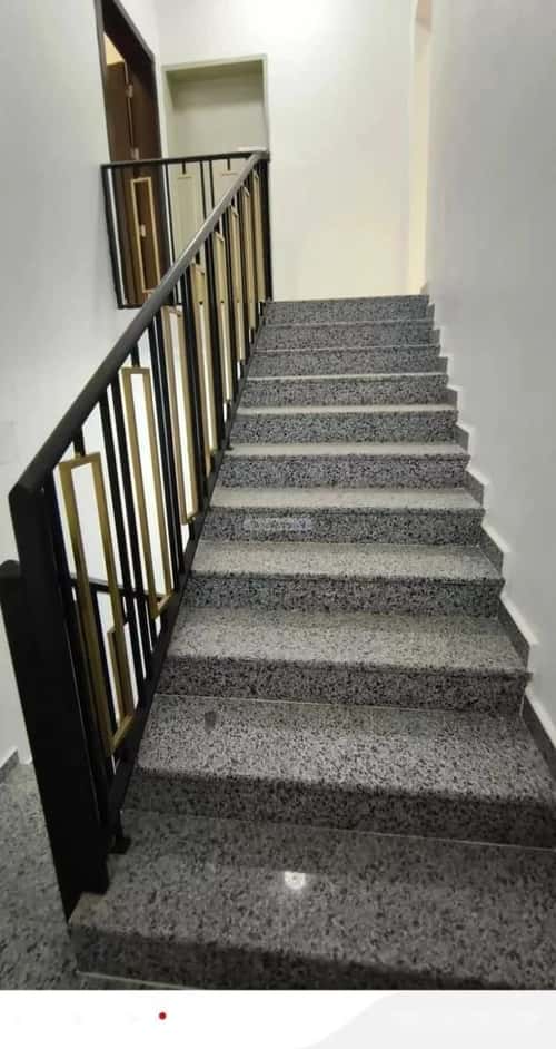 Floor 176 SQM with 5 bedrooms الدار البيضاء، جنوب الرياض، الرياض