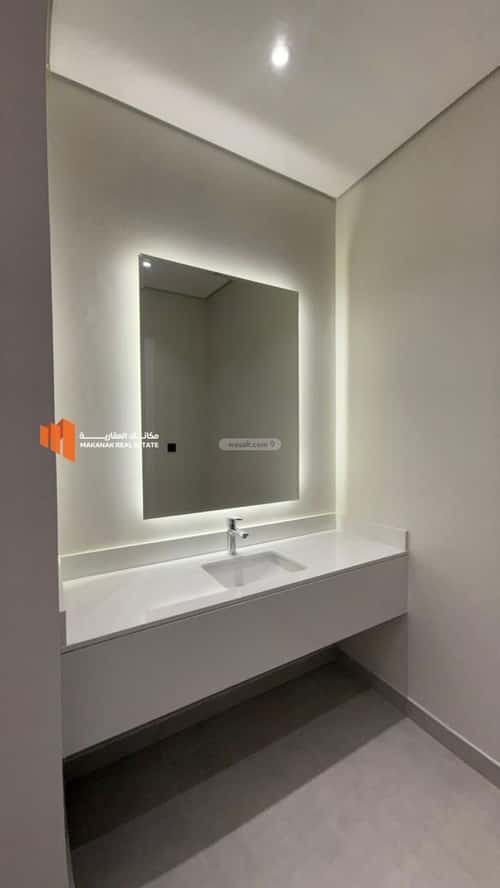 Apartment with 4 bedrooms البحر، الخبر