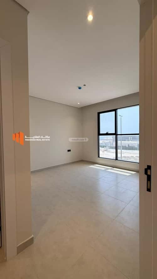 Apartment with 4 bedrooms البحر، الخبر